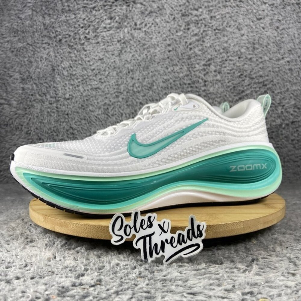 Nike Vomero Plus Size 10.5 Women = 9 Men Mint Foam Turquoise HV8154-100 - Picture 4 of 7